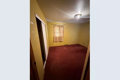 5718 N 74th St, Milwaukee, WI 53218 - Photo 9
