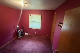5718 N 74th St, Milwaukee, WI 53218 - Photo 7