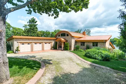 30960  Old Mill Rd, Dresbach, MN 55947 - Photo 1