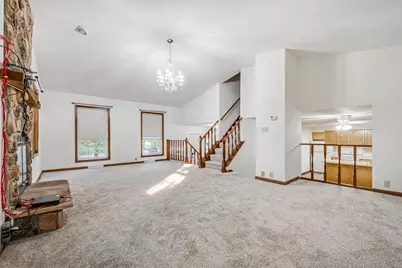 6908 W Marine Ct, Milwaukee, WI 53223 - Photo 5