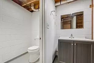 6908 W Marine Ct, Milwaukee, WI 53223 - Photo 21