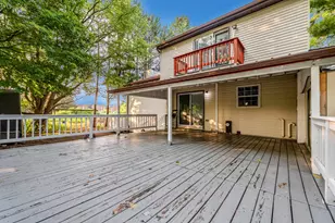 6908 W Marine Ct, Milwaukee, WI 53223 - Photo 23