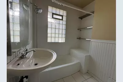 3032 N Booth St #3034, Milwaukee, WI 53212 - Photo 17
