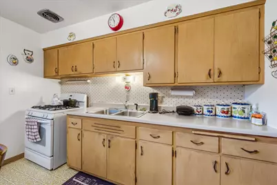 4431 N 62nd St, Milwaukee, WI 53218 - Photo 29