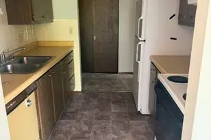 4244 N 104th St, Milwaukee, WI 53222 - Photo 9