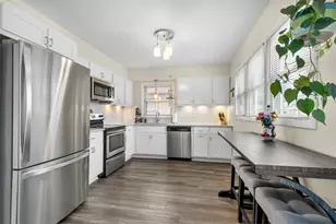 5622 W Montana St, Milwaukee, WI 53219 - Photo 5