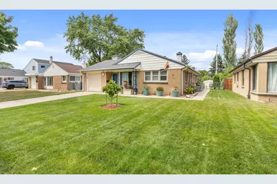 5622 W Montana St, Milwaukee, WI 53219 - Photo 25