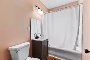 1313 Marquette Ave, South Milwaukee, WI 53172 - Photo 11