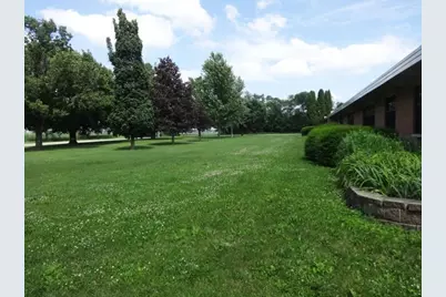 2442 W County Road Q -, Beloit, WI 53511 - Photo 23
