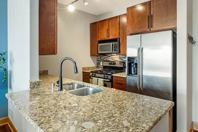 1550 E Royall Pl #803, Milwaukee, WI 53202 - Photo 15