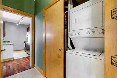 1550 E Royall Pl #803, Milwaukee, WI 53202 - Photo 21
