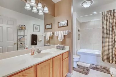 14025 W Lenox Dr, New Berlin, WI 53151 - Photo 21