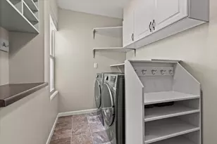 706 Sierra St, Hartford, WI 53027 - Photo 11