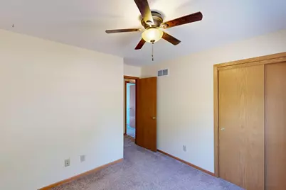 280  Crestview Ln, Lake Mills, WI 53551 - Photo 23