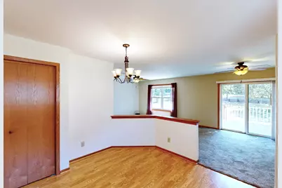 280  Crestview Ln, Lake Mills, WI 53551 - Photo 11