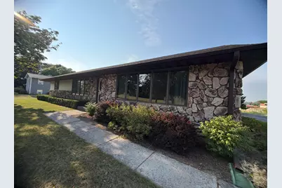 116  Colonial Dr, Saint Nazianz, WI 54232 - Photo 11