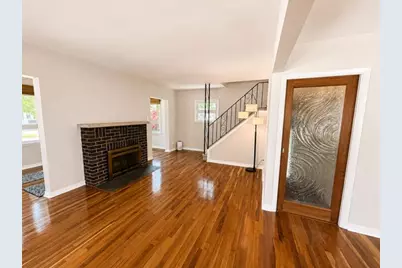 700  Menomonee Ave, South Milwaukee, WI 53172 - Photo 3