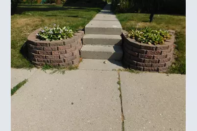 8622 W Villard Ave, Milwaukee, WI 53225 - Photo 39