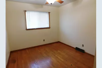 8622 W Villard Ave, Milwaukee, WI 53225 - Photo 27