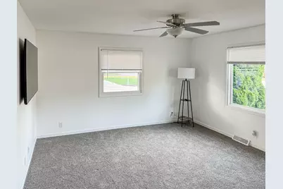 6720  Novak Rd, Racine, WI 53402 - Photo 7