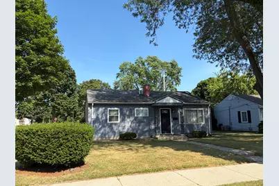 6525 W Ohio Ct, Milwaukee, WI 53219 - Photo 3