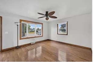 2710 Concord Dr, Racine, WI 53403 - Photo 5