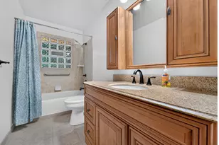 2710 Concord Dr, Racine, WI 53403 - Photo 11