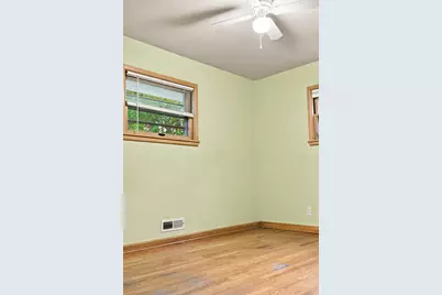 4325 N 83rd St, Milwaukee, WI 53222 - Photo 17