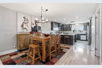 4075  Wyndham Pointe Cir #6, Brookfield, WI 53005 - Photo 11