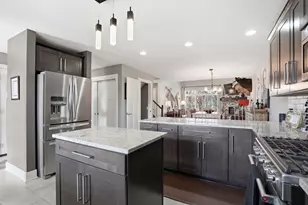 4075 Wyndham Pointe Cir, Brookfield, WI 53005 - Photo 9