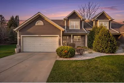 4075  Wyndham Pointe Cir #6, Brookfield, WI 53005 - Photo 1