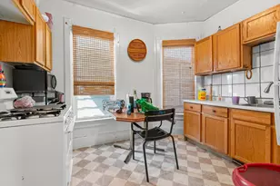 1972 N Farwell Ave, Milwaukee, WI 53202 - Photo 13