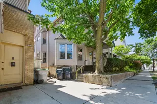 1972 N Farwell Ave, Milwaukee, WI 53202 - Photo 27