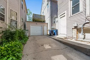 1972 N Farwell Ave, Milwaukee, WI 53202 - Photo 29
