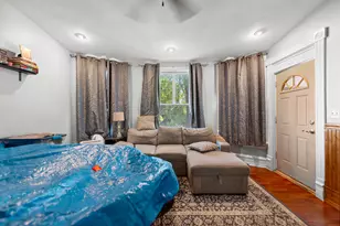1976 N Farwell Ave, Milwaukee, WI 53202 - Photo 7