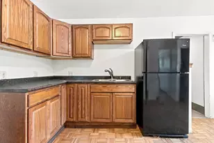 2910 Northwestern Ave, Racine, WI 53404 - Photo 11