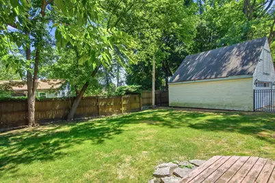 2910  Northwestern Ave, Racine, WI 53404 - Photo 39