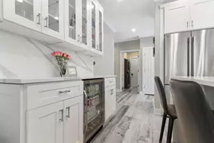 401 Abbey Ridge Ct, Fontana, WI 53125 - Photo 19
