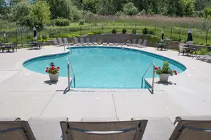 401 Abbey Ridge Ct, Fontana, WI 53125 - Photo 61