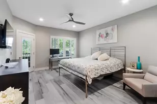 401 Abbey Ridge Ct, Fontana, WI 53125 - Photo 21
