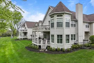 401 Abbey Ridge Ct, Fontana, WI 53125 - Photo 47