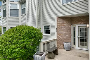 401 Abbey Ridge Ct, Fontana, WI 53125 - Photo 49