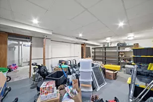 8533 W Grantosa Dr, Milwaukee, WI 53225 - Photo 43