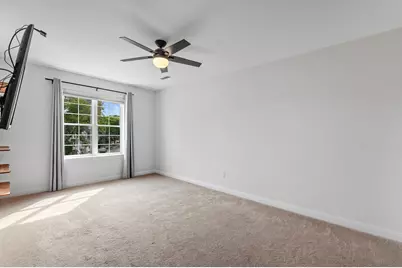 1888 N Humboldt Ave #403, Milwaukee, WI 53202 - Photo 19