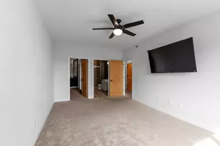 1888 N Humboldt Ave, Milwaukee, WI 53202 - Photo 11
