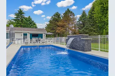 W220N11412  Amy Belle Rd, Germantown, WI 53022 - Photo 9