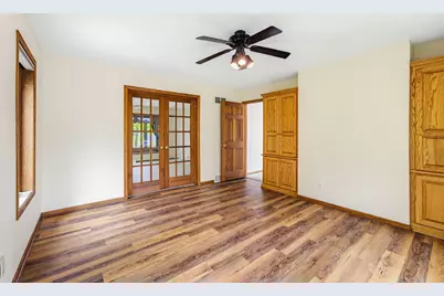 W220N11412  Amy Belle Rd, Germantown, WI 53022 - Photo 21