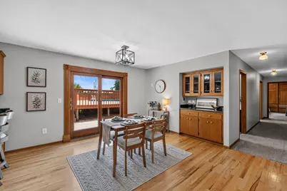 4112  Mueller Dr, Hartford, WI 53027 - Photo 5