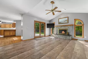 1246 40th Ave, Kenosha, WI 53144 - Photo 11