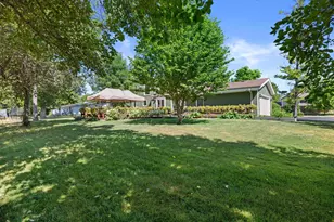 1721 September Dr, Racine, WI 53402 - Photo 3